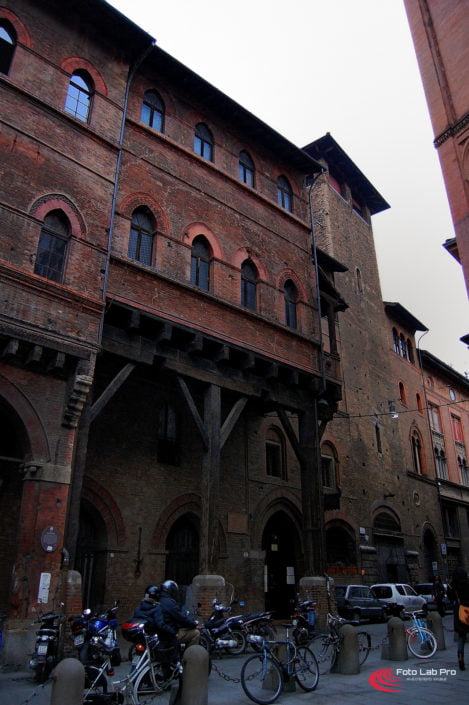 Palazzo Pappagallo Bologna
