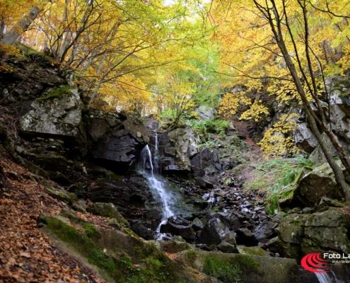 Cascate del fiume Dardagna a Lizzano in Belvedere - Alpi Apuane Rifugio Cavone - Corno alle Scale