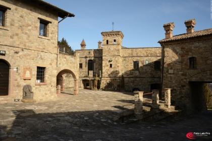Antico Borgo Medievale di Votigno di Canossa
