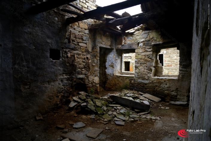 Castiglioncello borgo fantasma Moraduccio Castiglioncello borgo fantasma Moraduccio
