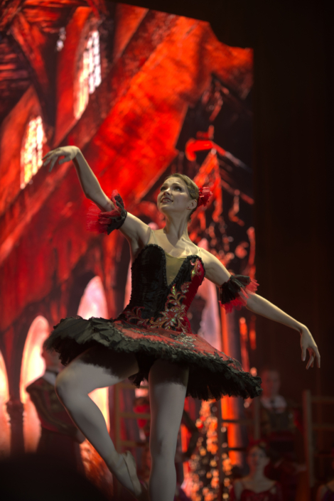 Ballerini dell’Imperial Russian Ballet eseguono il balletto Don Chisciotte a Mosca. Ballerini dell'Imperial Russian Ballet eseguono il balletto Don Chisciotte a Mosca.