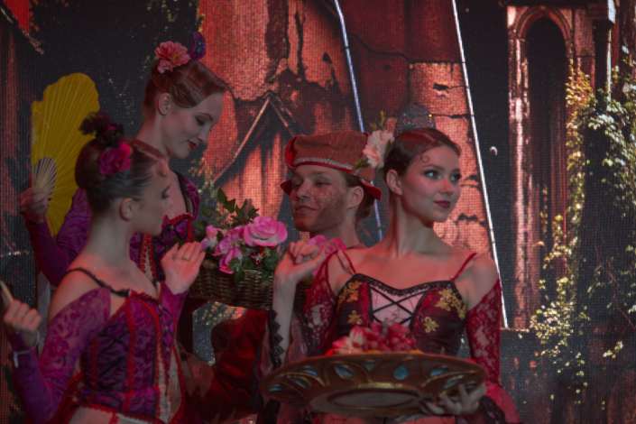 Don Chisciotte durante il festival Teatralny Bulvar a Mosca. Ballerini dell'Imperial Russian Ballet interpretano Don Chisciotte durante il festival Teatralny Bulvar a Mosca.